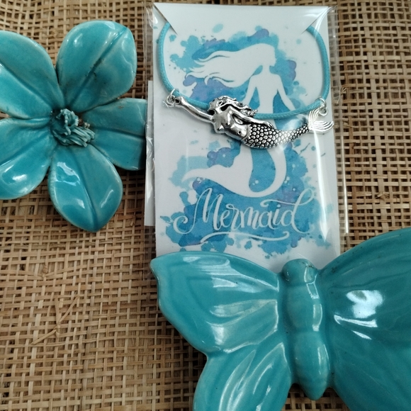 New in package Mermaid Necklace - Picture 7 of 14